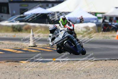 media/Apr-13-2024-SoCal Trackdays (Sat) [[f1617382bd]]/7-Turn 2 (1125am)/